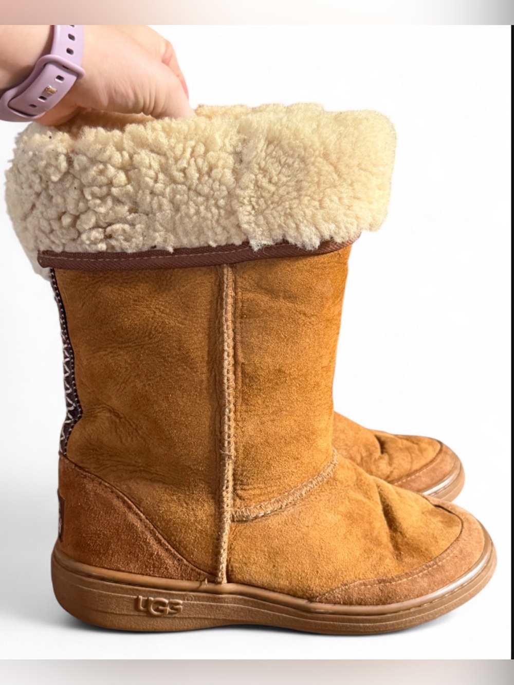 Original UGG Australia Classic Tall Sheepskin Boots Chestnut Women’s 8 Men’s 7